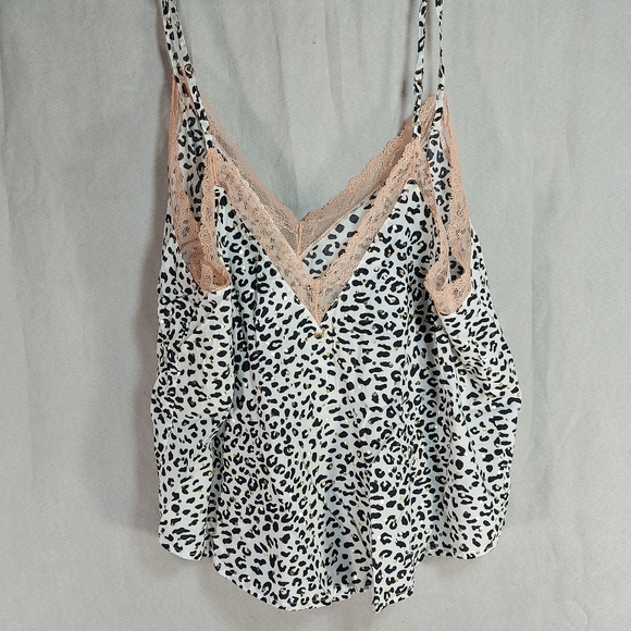 NWOT Victoria's Secret Cheetah Print PJ Cami Top, large - Picture 4 of 13